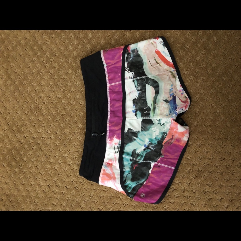 Lululemon speed shorts size 4